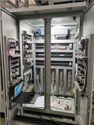 Amortizor diverter cu control PLC